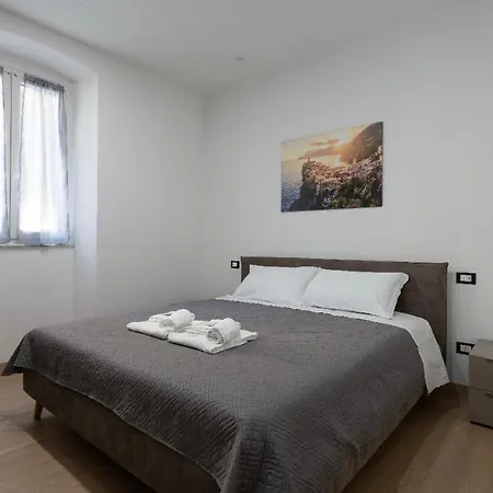 Rent House - Via Gramsci - Stazione Centrale Apartment